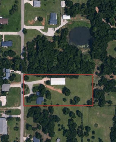 1838 S Country Club Road, Newcastle, OK 73065