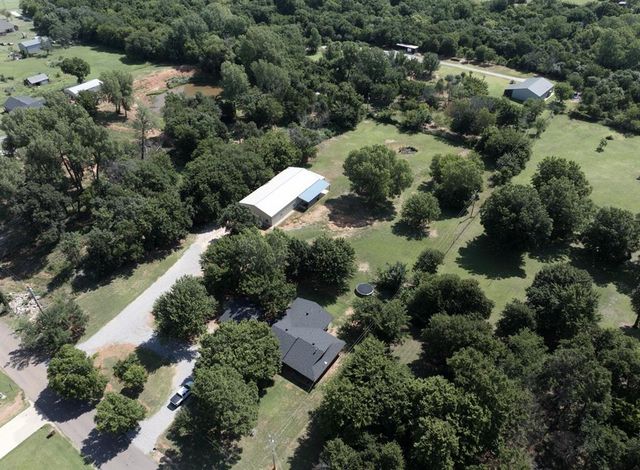 1838 S Country Club Road, Newcastle, OK 73065