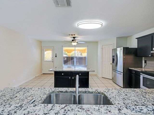 1026 Magnolia Summit, San Antonio, TX 78251