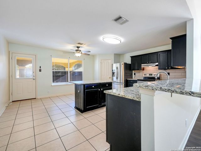 1026 Magnolia Summit, San Antonio, TX 78251