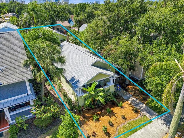 146 13TH AVENUE NE, St Petersburg, FL 33701