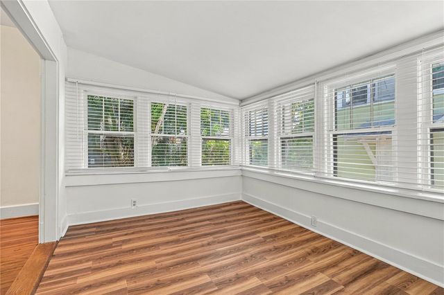 146 13TH AVENUE NE, St Petersburg, FL 33701