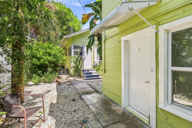 146 13TH AVENUE NE, St Petersburg, FL 33701