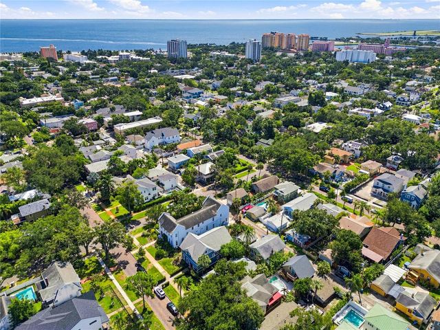 146 13TH AVENUE NE, St Petersburg, FL 33701