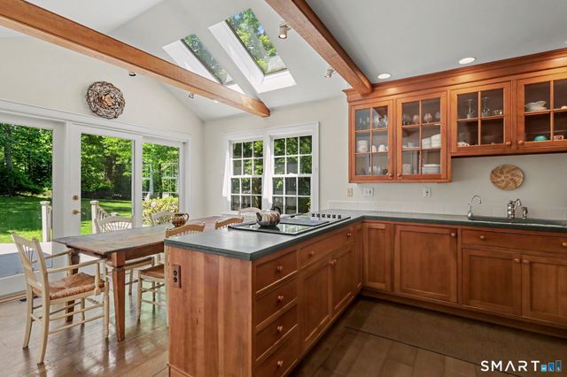 34 Pequot Trail, Westport, CT 06880