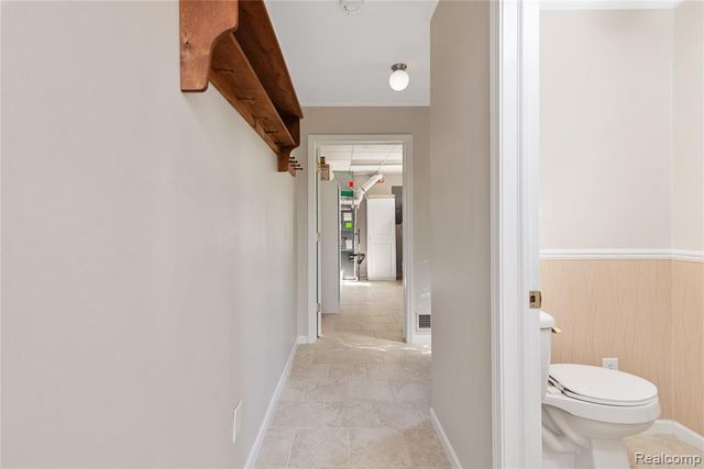 2160 Dean Drive, Highland, MI 48356