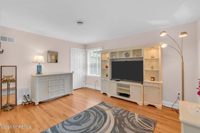 43 Catalina Drive, Brick, NJ 08723