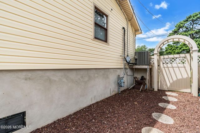 43 Catalina Drive, Brick, NJ 08723