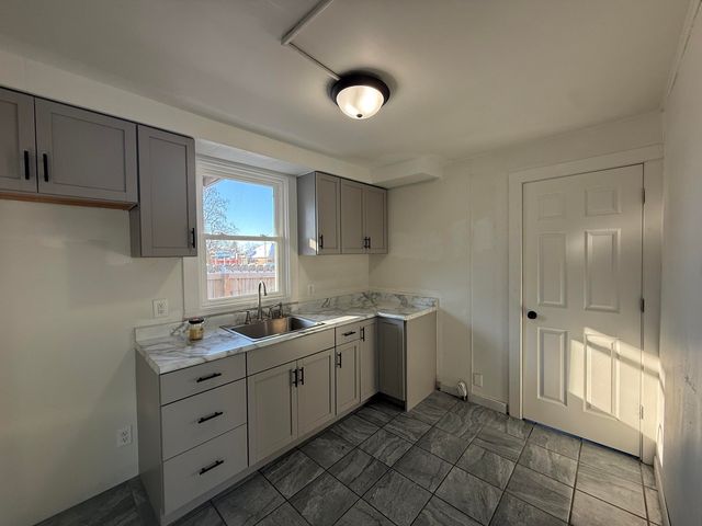 10 Richards Place, Battle Creek City, MI 49015