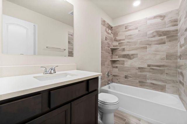 199 Racetrack Lane, Montgomery, TX 77356