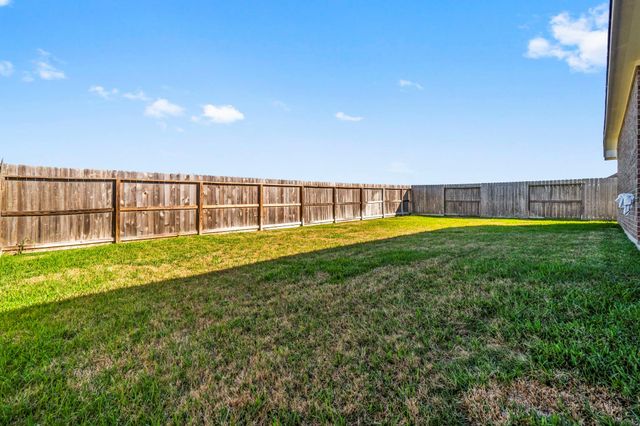 199 Racetrack Lane, Montgomery, TX 77356