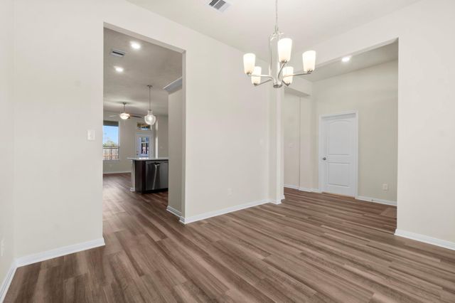 199 Racetrack Lane, Montgomery, TX 77356