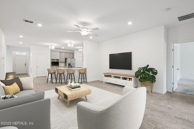 84927 FALL RIVER Parkway, Fernandina Beach, FL 32034