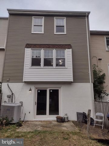 10712 CASTLETON TURN, Upper Marlboro, MD 20774