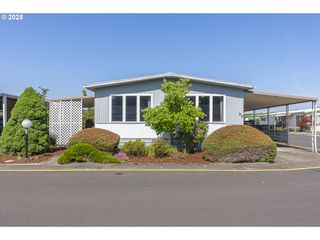 2902 E 2ND St, Newberg, OR 97132