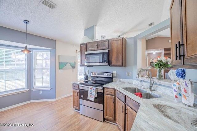 8278 SAILMAKER Lane, Jacksonville, FL 32210