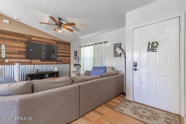 8278 SAILMAKER Lane, Jacksonville, FL 32210