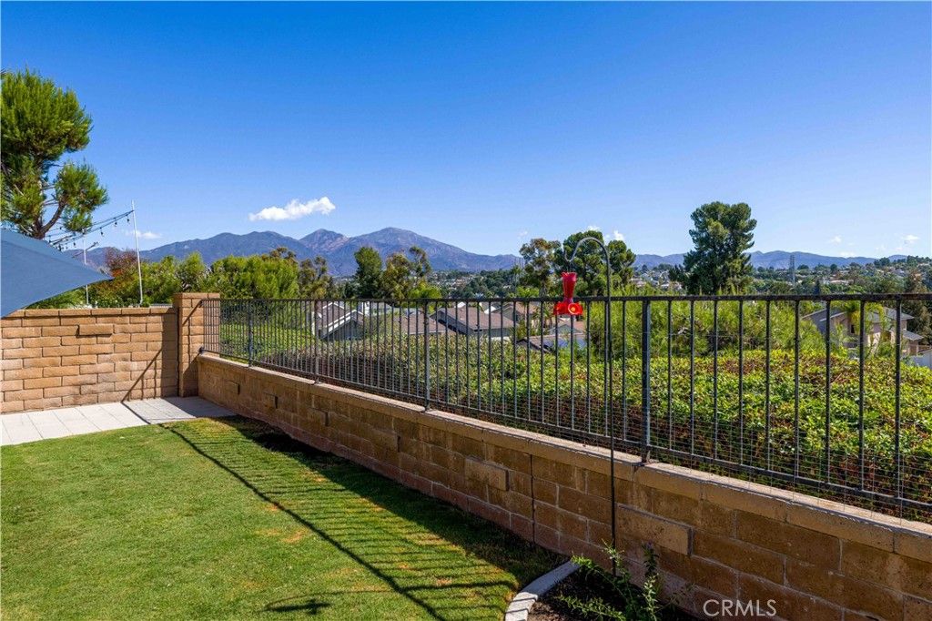 22072 Salcedo, Mission Viejo, CA 92691 — exterior