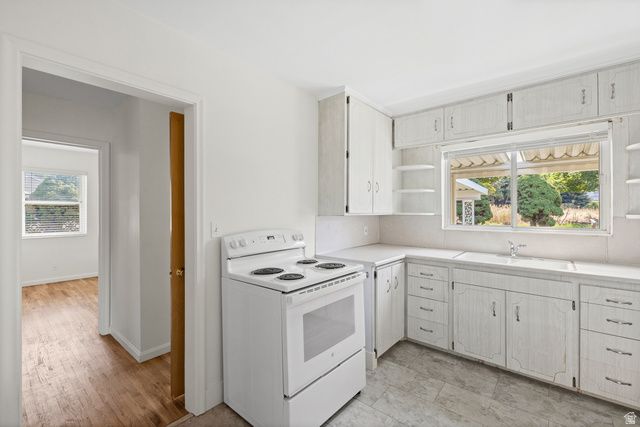 3139 S CRESTVIEW CIR, Bountiful, UT 84010