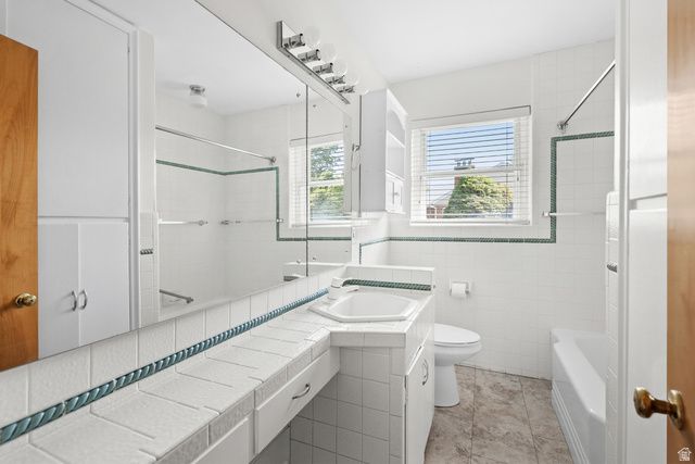 3139 S CRESTVIEW CIR, Bountiful, UT 84010