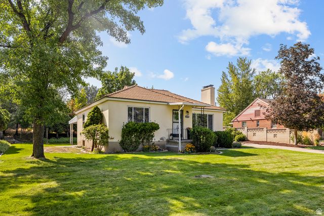 3139 S CRESTVIEW CIR, Bountiful, UT 84010