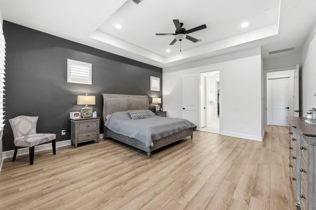 32437 Soaring Willow Way, Conroe, TX 77385
