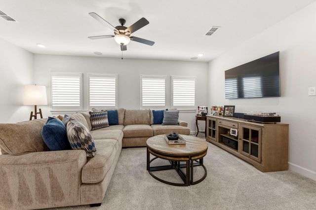 32437 Soaring Willow Way, Conroe, TX 77385