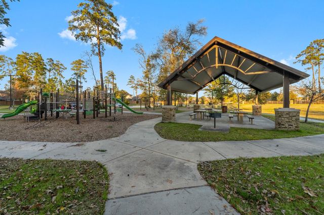 32437 Soaring Willow Way, Conroe, TX 77385