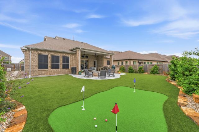 32437 Soaring Willow Way, Conroe, TX 77385