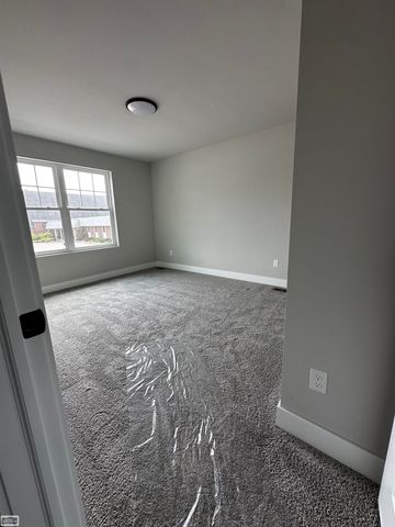 22319 Ridgeway Street, St Clair Shores, MI 48080