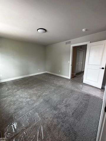 22319 Ridgeway Street, St Clair Shores, MI 48080