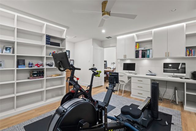 7206 Caillet Street, Dallas, TX 75209