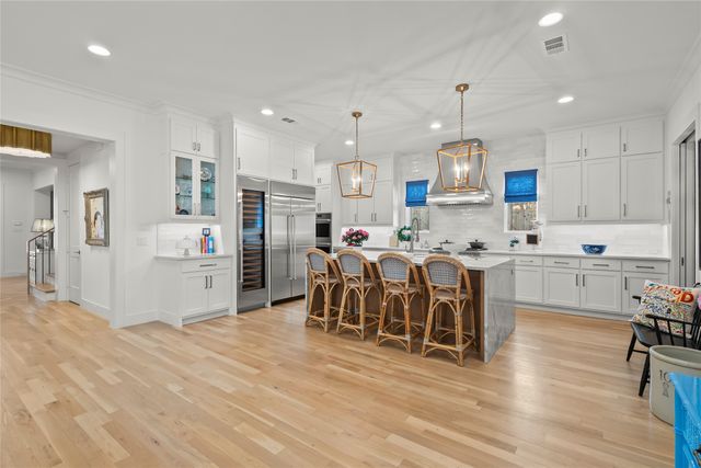 7206 Caillet Street, Dallas, TX 75209