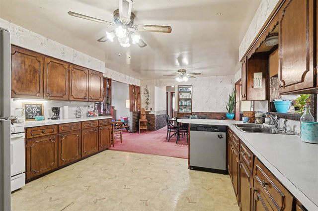 4221 Century Drive, Dorr, MI 49323