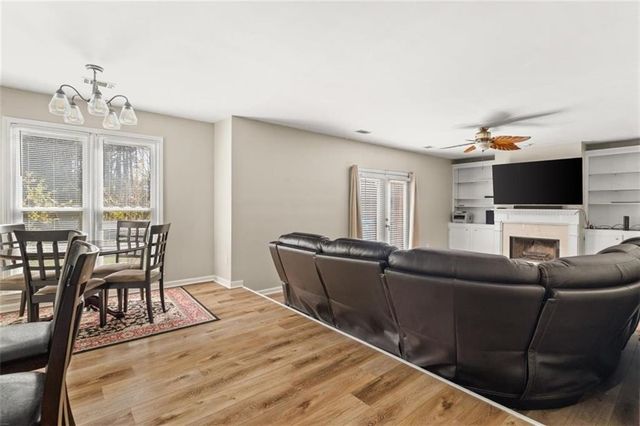 2238 Roseberry Lane, Grayson, GA 30017