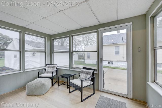 311 Hendrickson Boulevard, Clawson, MI 48017