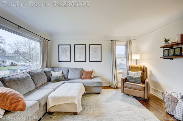 311 Hendrickson Boulevard, Clawson, MI 48017