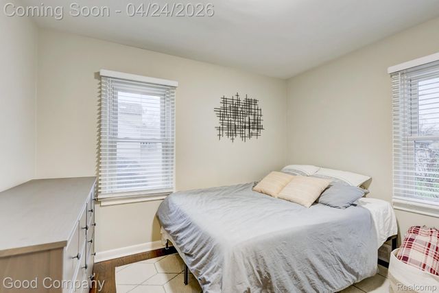 311 Hendrickson Boulevard, Clawson, MI 48017