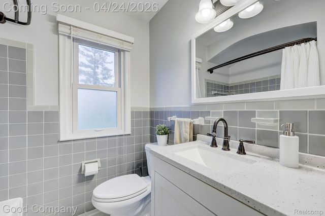 311 Hendrickson Boulevard, Clawson, MI 48017
