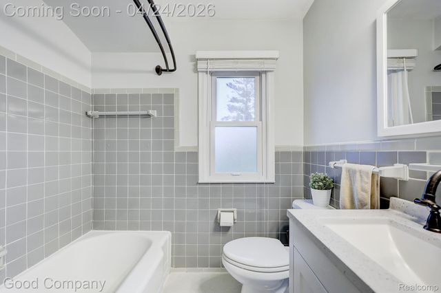 311 Hendrickson Boulevard, Clawson, MI 48017