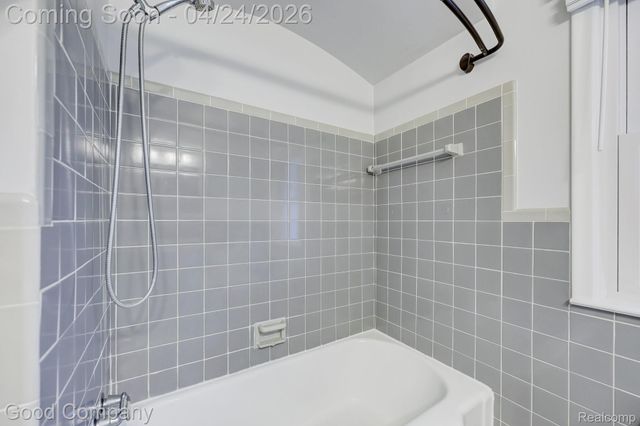 311 Hendrickson Boulevard, Clawson, MI 48017