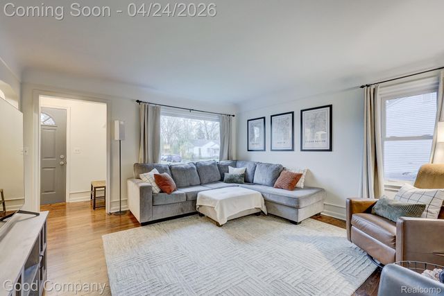 311 Hendrickson Boulevard, Clawson, MI 48017