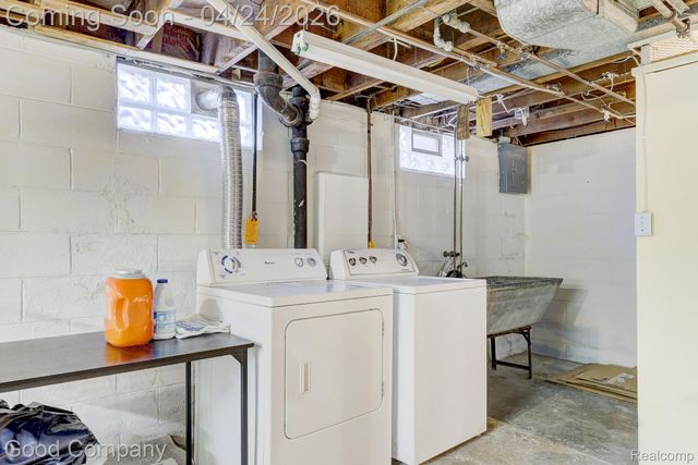 311 Hendrickson Boulevard, Clawson, MI 48017