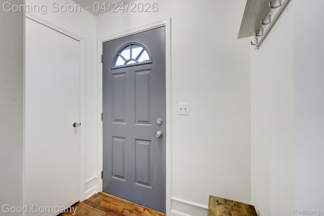 311 Hendrickson Boulevard, Clawson, MI 48017