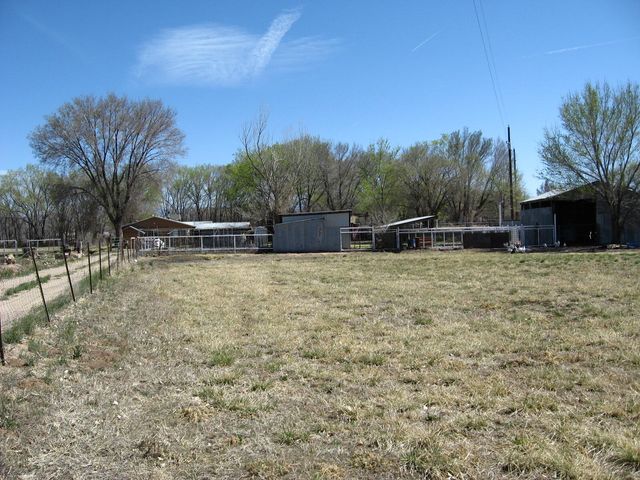 10 Antonio Garley Lane, Belen, NM 87002
