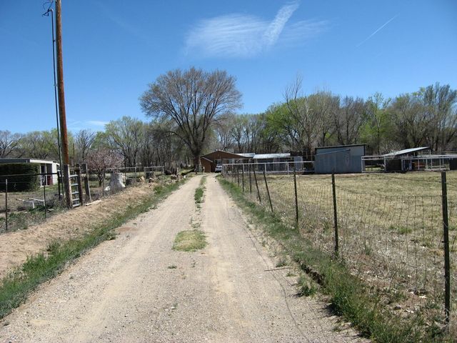 10 Antonio Garley Lane, Belen, NM 87002