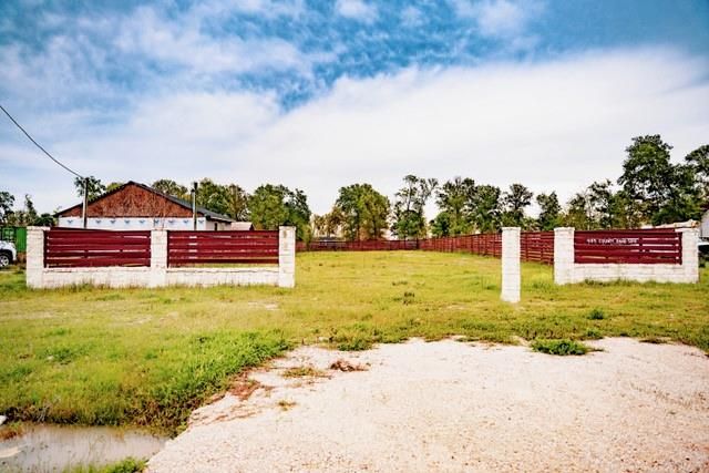 485 County Road 5041, Cleveland, TX 77327