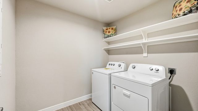 1450 CANTERBURY Trail, Desoto, TX 75115