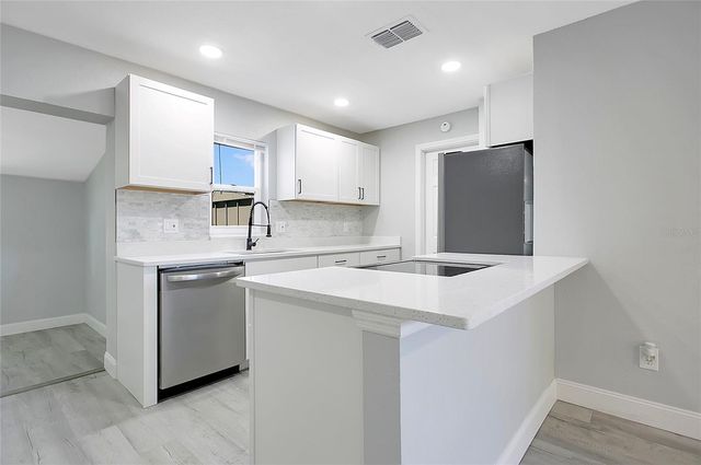 1902 PATTERSON AVENUE, Orlando, FL 32811