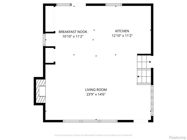 5370 Edgelake Drive, Hamburg Township, MI 48169